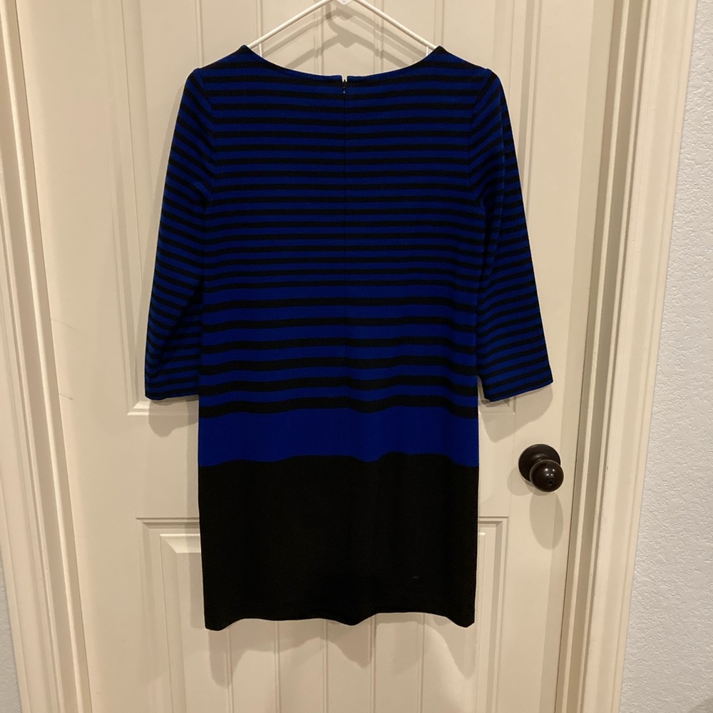Ann Taylor color-block 3/4 sleeve shift dress